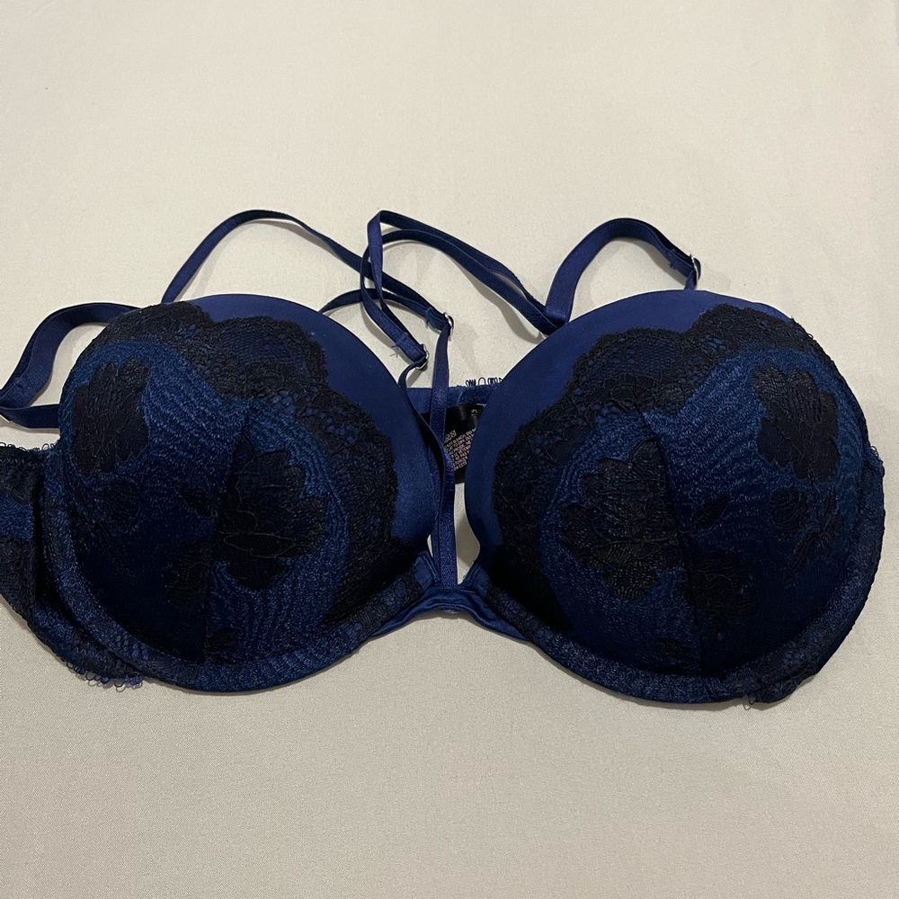 Victoria’s Secret Very Sexy Push Up Bra